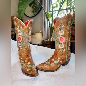 Macie Bean Rose Garden Ladies Western Boot- Snip Toe